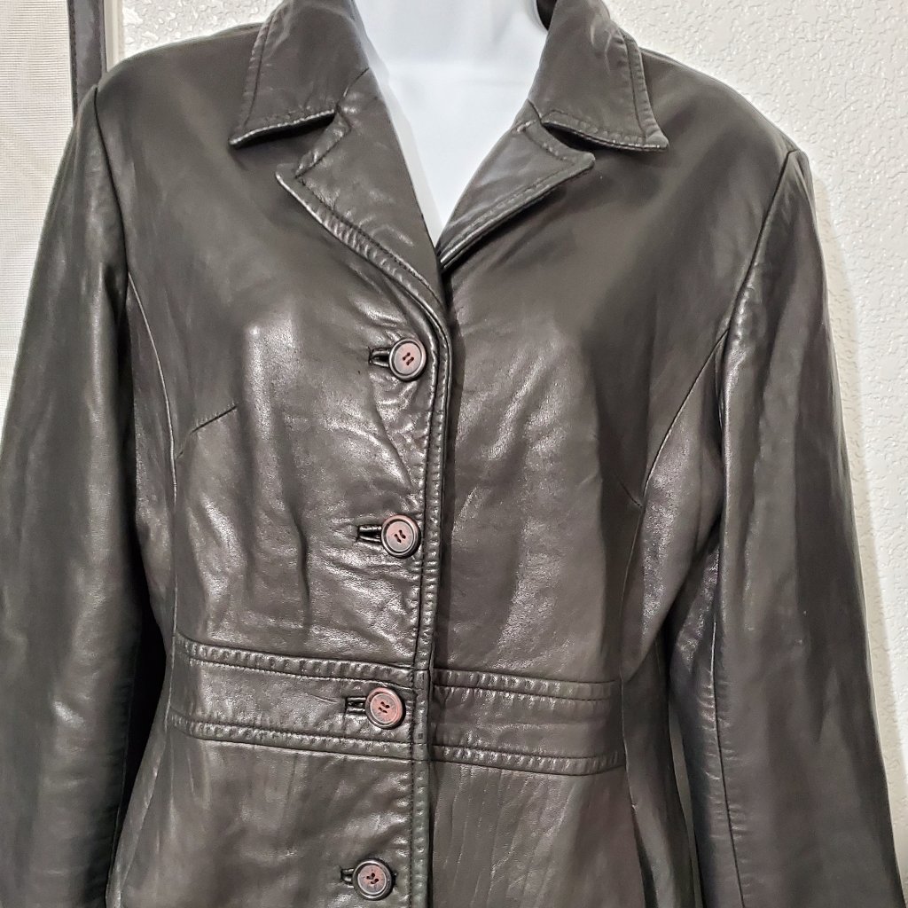 Frenchi Women's Buttery Soft Button Down Black Leather Jacket Sz M Pristine!